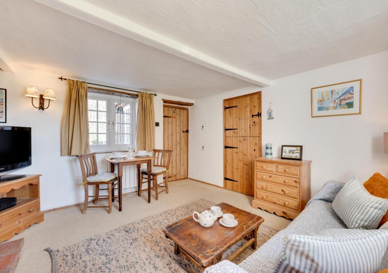 20 The Holiday home *